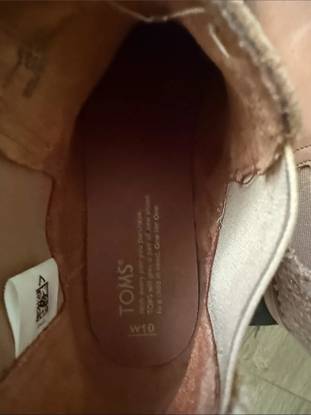 Toms Tan Chelsea Ankle Booties with Sherpa Collar